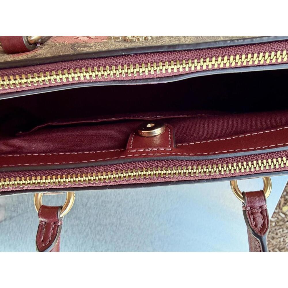 Coach Surrey Signature Canvas Pink Floral Print NWOT 12x9 - Picture 11 of 15